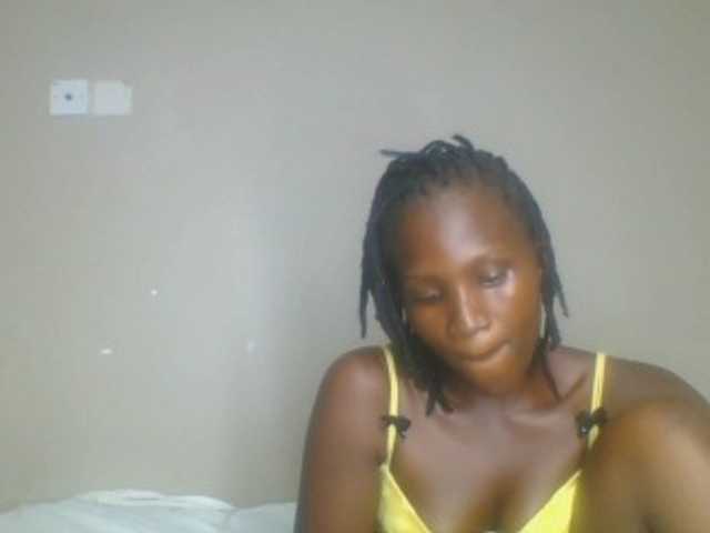 Smilingbeibylove live cam on BongaCams