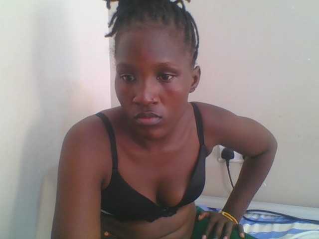 Smilingbeibylove live cam on BongaCams