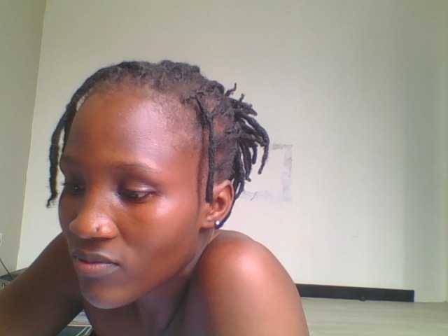 Smilingbeibylove live cam on BongaCams