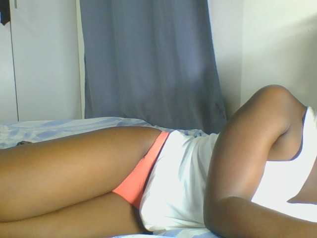 Smilingbeibylove live cam on BongaCams