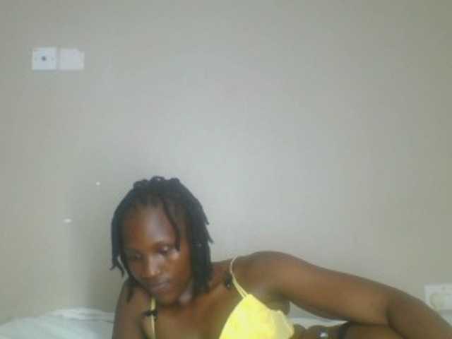 Smilingbeibylove live cam on BongaCams