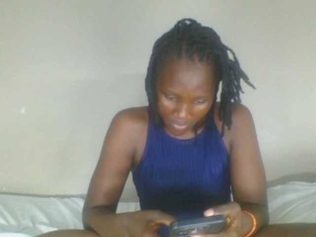 Smilingbeibylove live cam on BongaCams