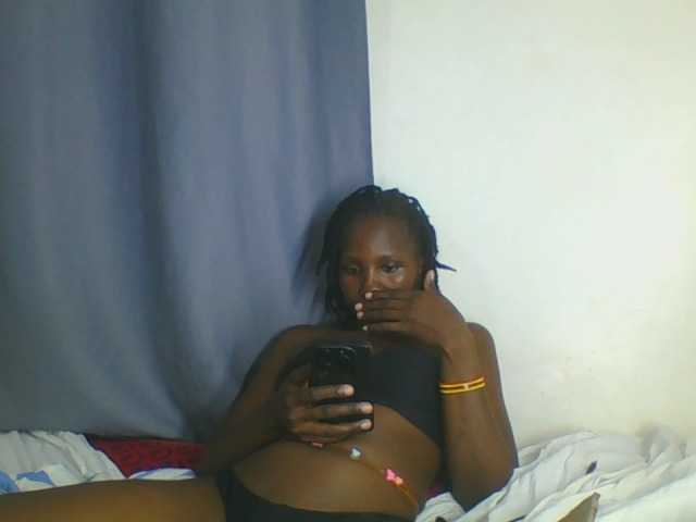Smilingbeibylove live cam on BongaCams