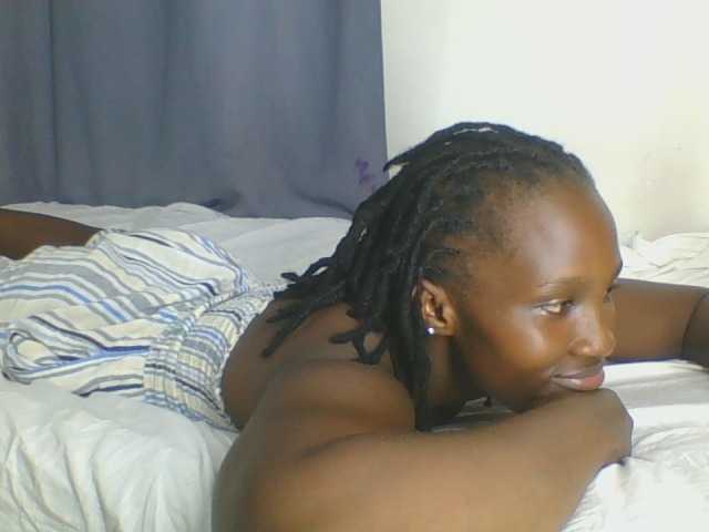 Smilingbeibylove live cam on BongaCams