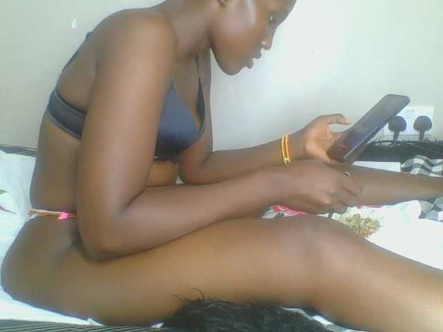 Smilingbeibylove live cam on BongaCams