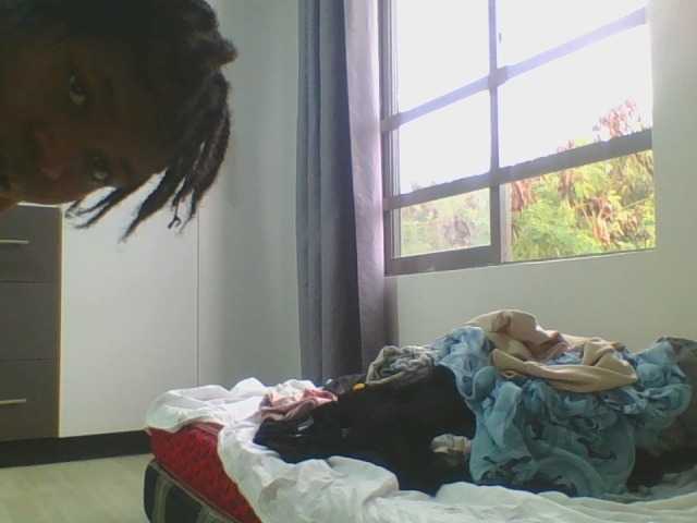 Smilingbeibylove live cam on BongaCams