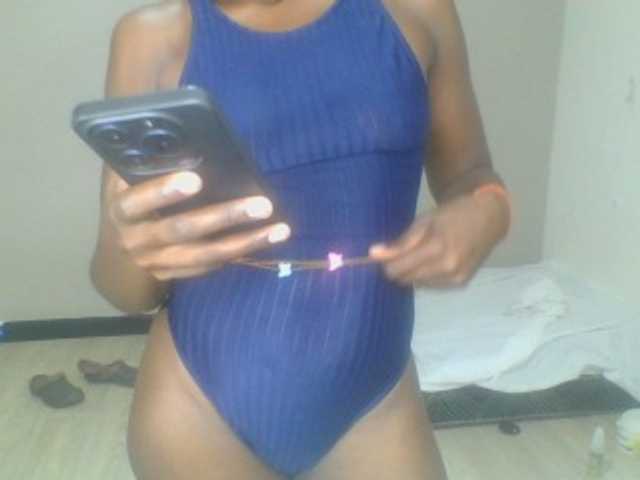 Smilingbeibylove live cam on BongaCams