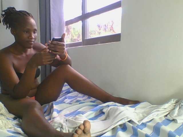 Smilingbeibylove live cam on BongaCams