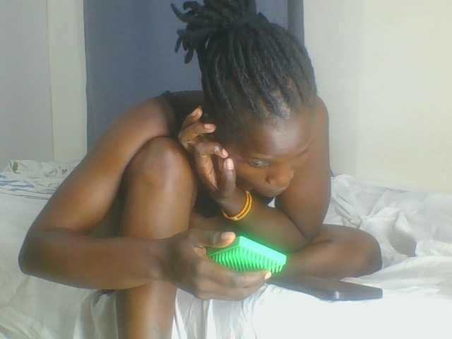 Smilingbeibylove live cam on BongaCams
