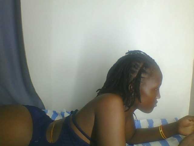 Smilingbeibylove live cam on BongaCams
