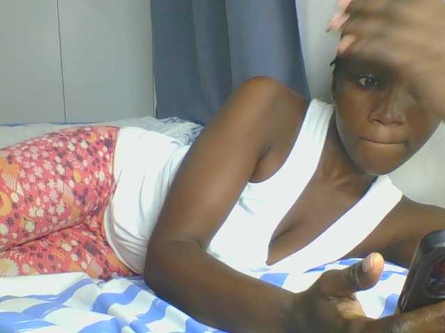 Smilingbeibylove live cam on BongaCams