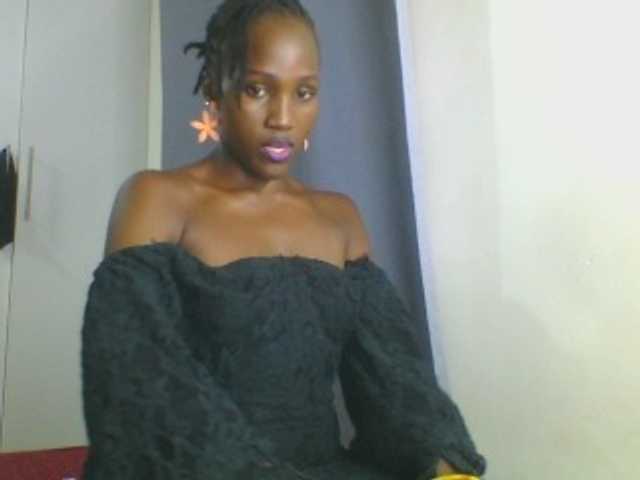 Smilingbeibylove live cam on BongaCams