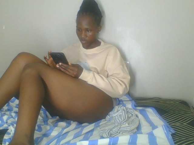 Smilingbeibylove live cam on BongaCams
