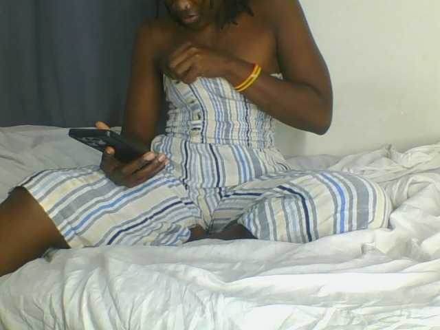 Smilingbeibylove live cam on BongaCams