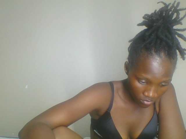 Smilingbeibylove live cam on BongaCams