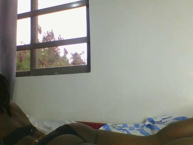 Smilingbeibylove live cam on BongaCams