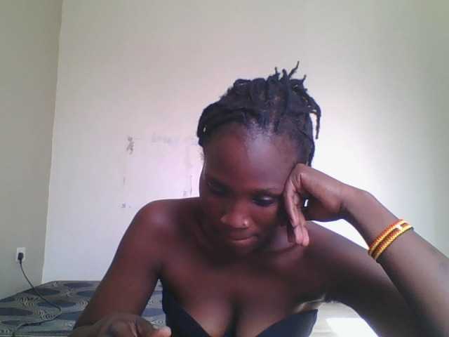 Smilingbeibylove live cam on BongaCams