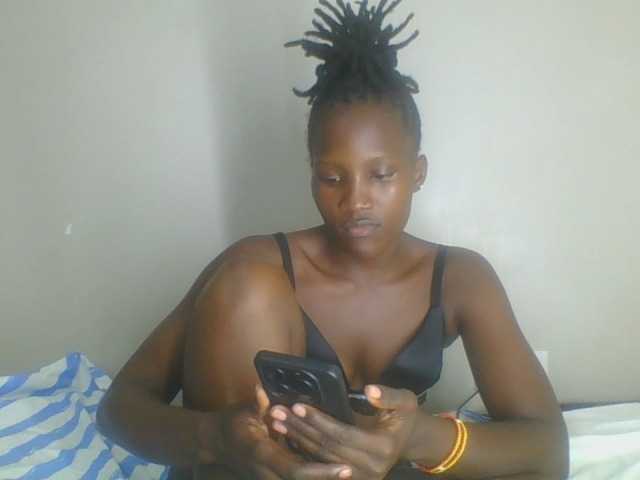 Smilingbeibylove live cam on BongaCams