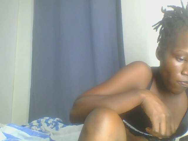 Smilingbeibylove live cam on BongaCams