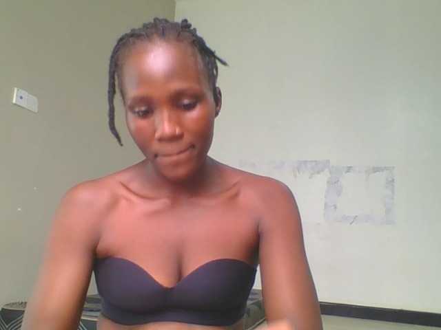 Smilingbeibylove live webcam show