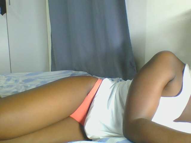 Smilingbeibylove live cam on BongaCams