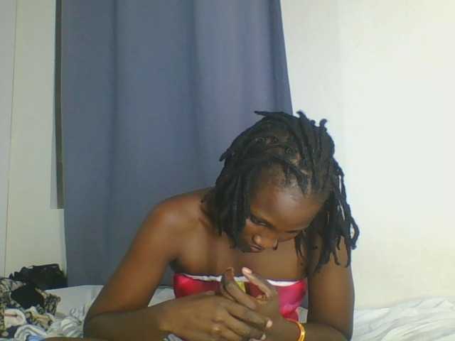 Smilingbeibylove live cam on BongaCams