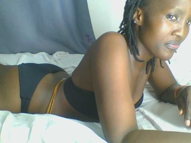 Smilingbeibylove live cam on BongaCams