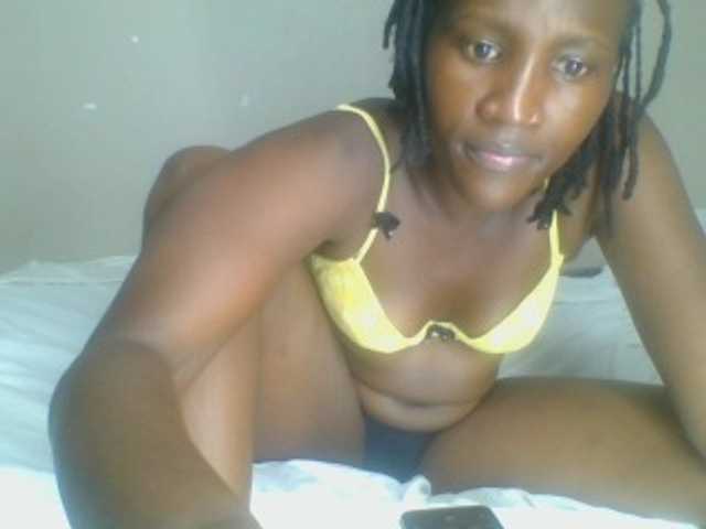 Smilingbeibylove live cam on BongaCams