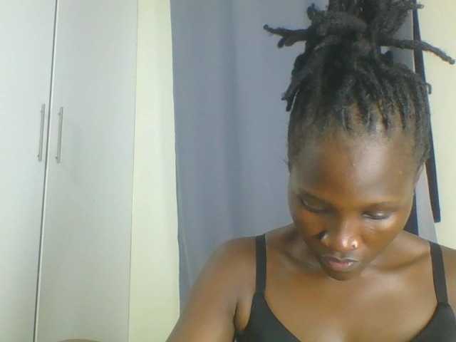 Smilingbeibylove live cam on BongaCams