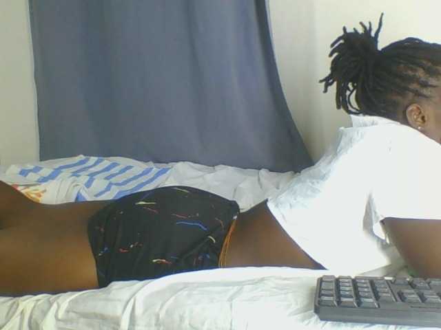 Smilingbeibylove live cam on BongaCams