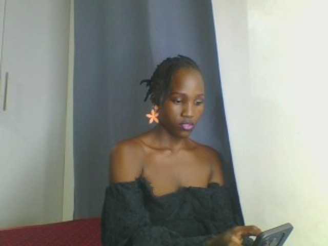 Smilingbeibylove live cam on BongaCams