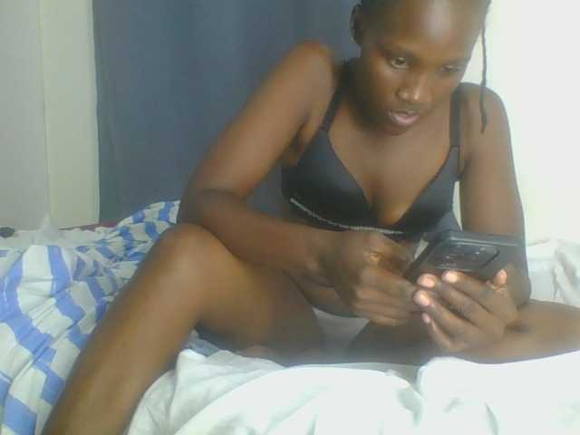 Smilingbeibylove live cam on BongaCams