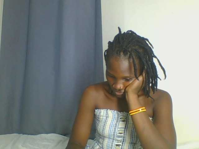 Smilingbeibylove live cam on BongaCams