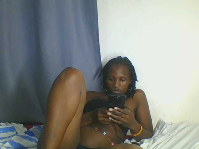 Smilingbeibylove live cam on BongaCams