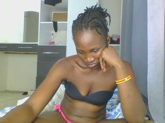 Smilingbeibylove live cam on BongaCams