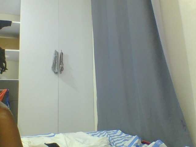 Smilingbeibylove live webcam show