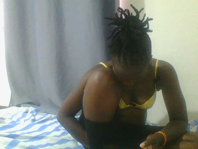 Smilingbeibylove live cam on BongaCams