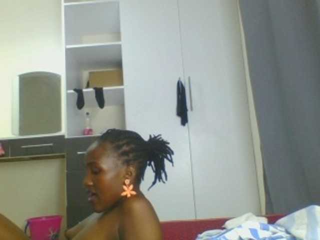 Smilingbeibylove live cam on BongaCams