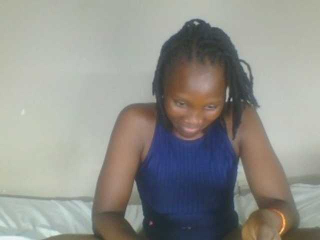 Smilingbeibylove live cam on BongaCams