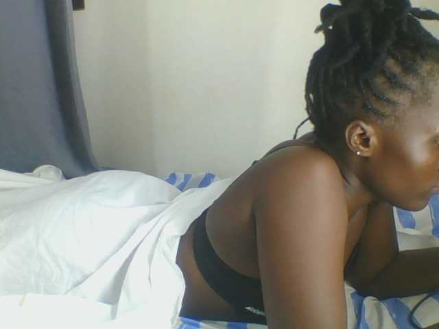 Smilingbeibylove live cam on BongaCams
