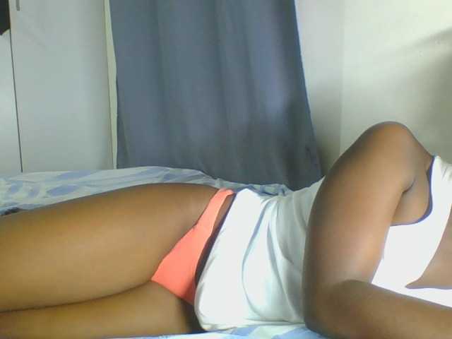 Smilingbeibylove live cam on BongaCams