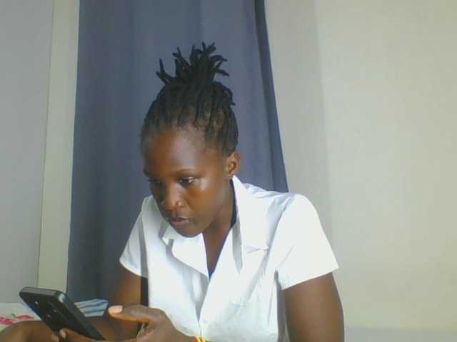 Smilingbeibylove live cam on BongaCams