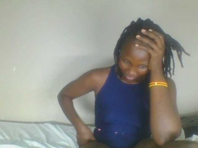 Smilingbeibylove live cam on BongaCams