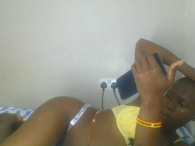 Smilingbeibylove live cam on BongaCams