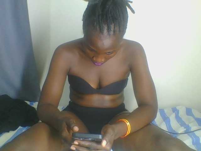 Smilingbeibylove live cam on BongaCams