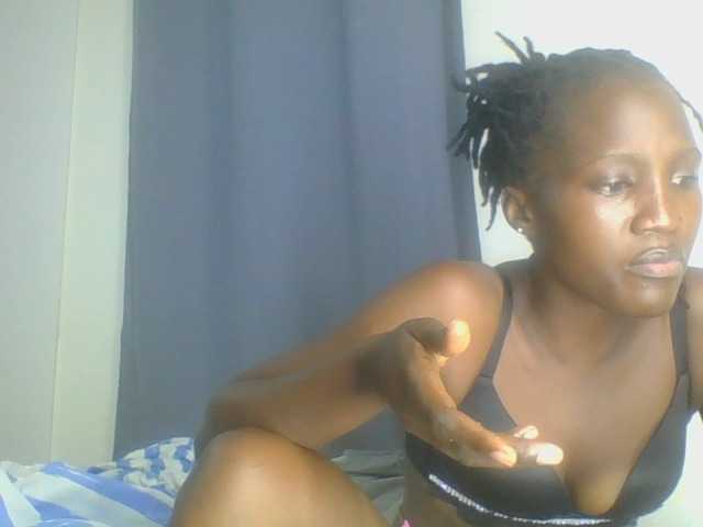 Smilingbeibylove live cam on BongaCams