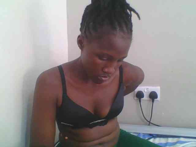 Smilingbeibylove webcam