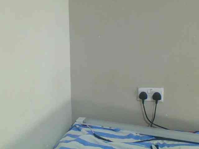 Smilingbeibylove webcam