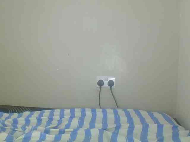 Smilingbeibylove webcam