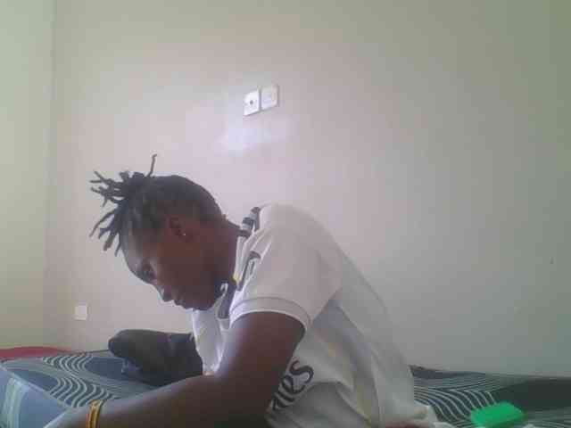 Smilingbeibylove webcam